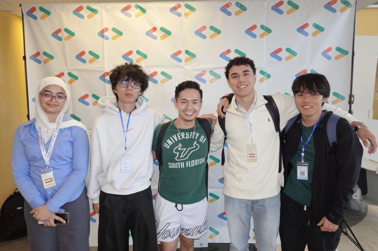 Diego with his team at Google DevFest
